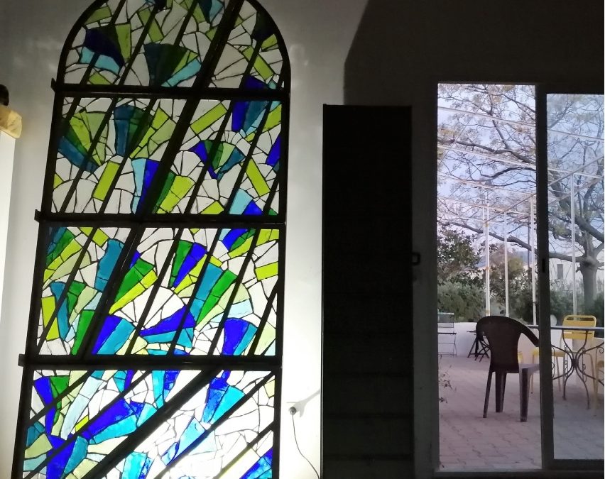 Inauguration du quatrième vitrail sur le clocher de l’Eglise de Palau del Vidre